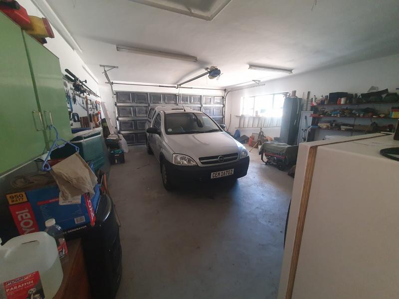 4 Bedroom Property for Sale in Franskraal Western Cape